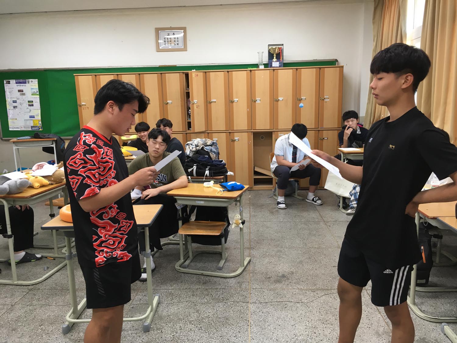 KakaoTalk_Moim_7HG46bxftyDKqRpb7lyZC4KxLEicJr.jpg
